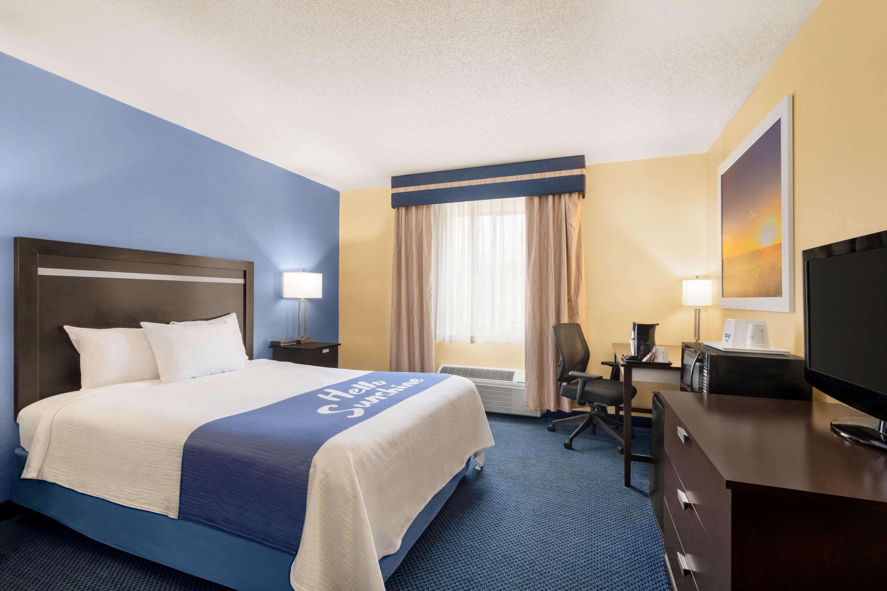 Days Inn By Wyndham Auburn/Finger Lakes Region Exteriör bild