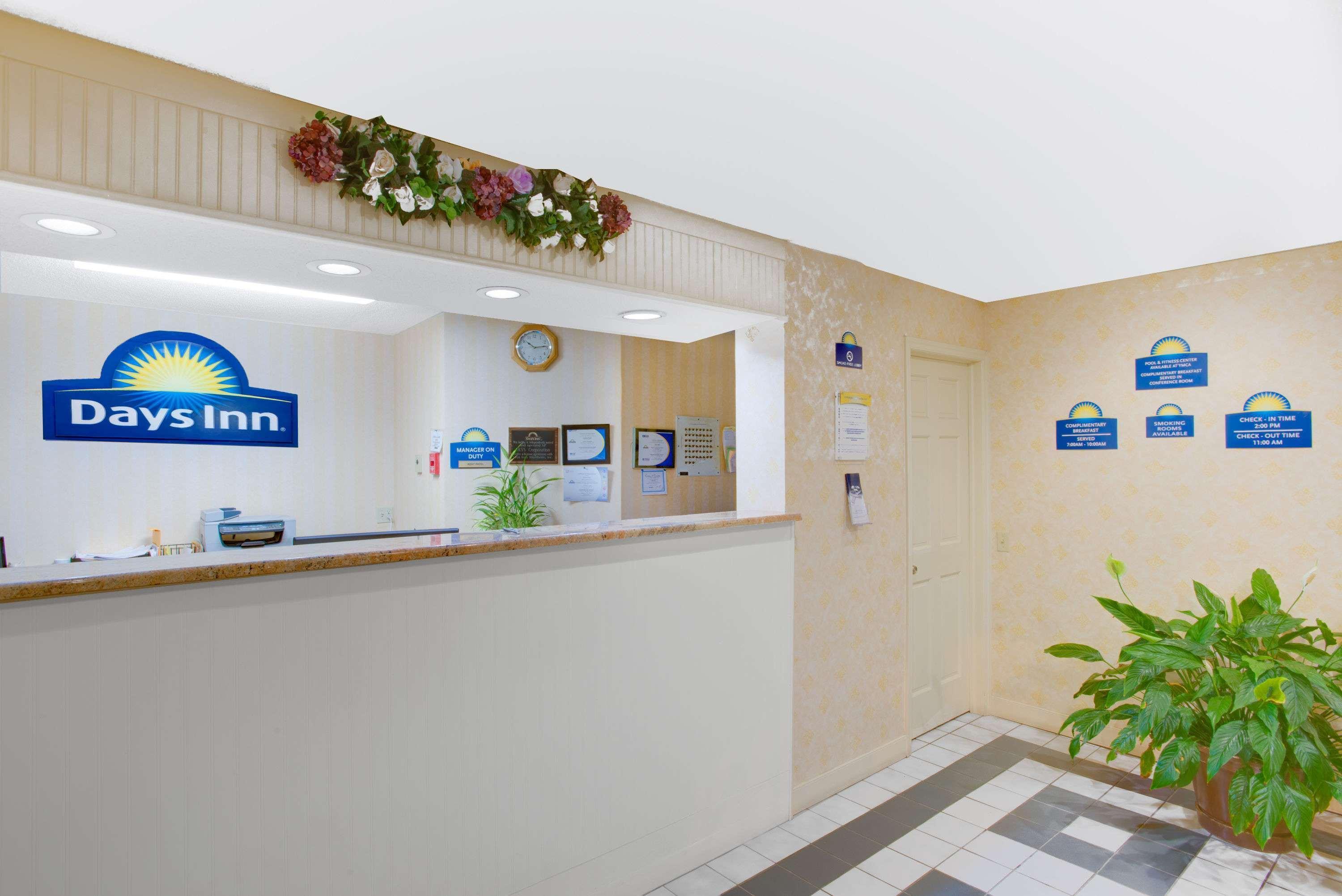Days Inn By Wyndham Auburn/Finger Lakes Region Exteriör bild