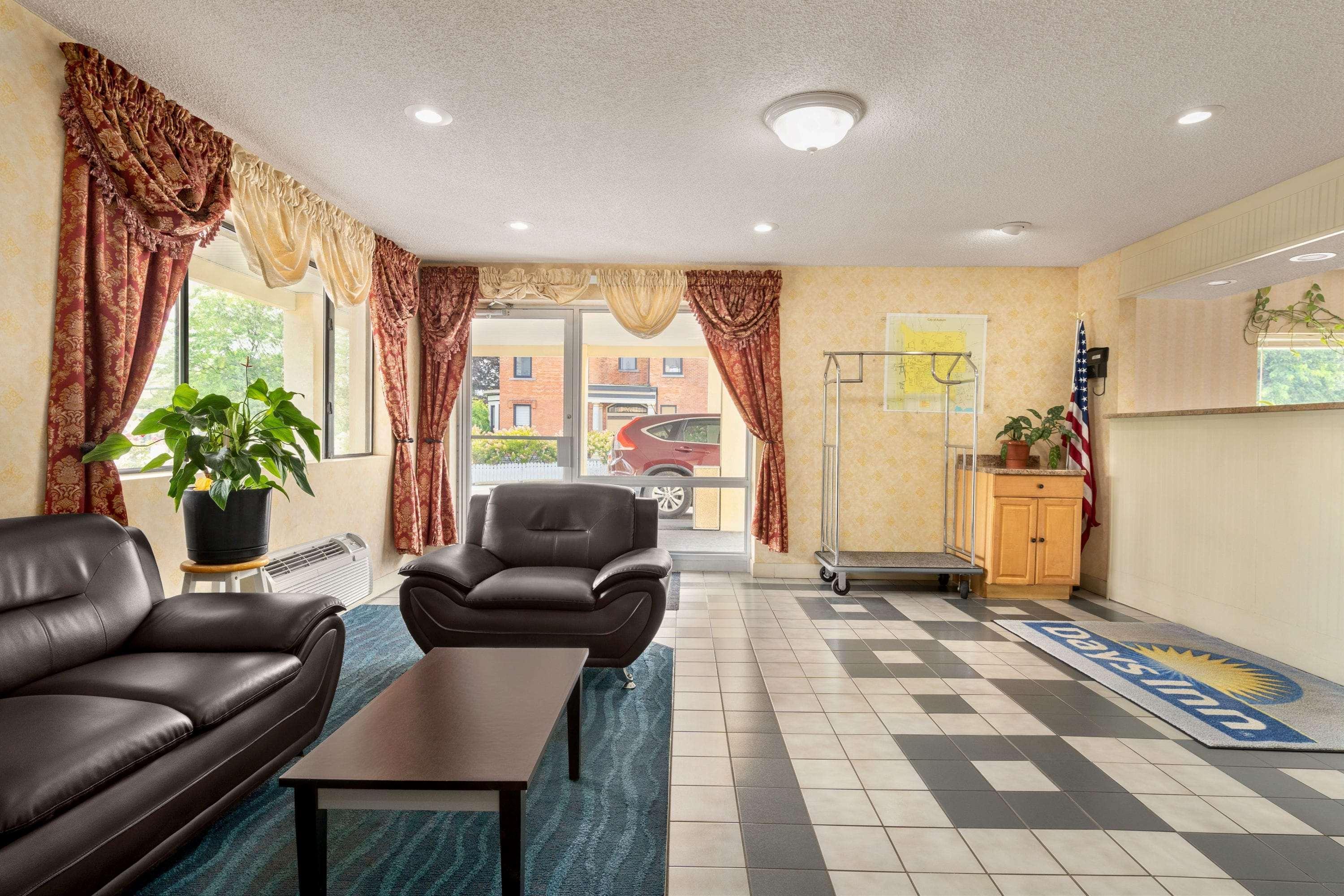 Days Inn By Wyndham Auburn/Finger Lakes Region Exteriör bild